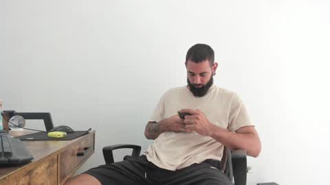 Matheus     online show from January 14, 2025, 6:28 pm