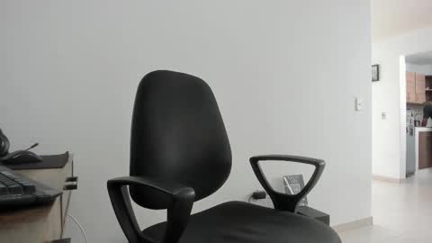 Matheus     online show from September 8, 2025, 3:11 pm