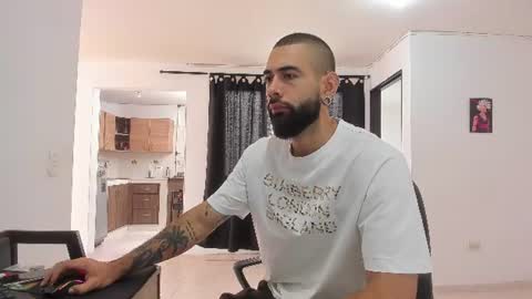 Snapshot of matheusbeard2 chatting on June 12, 2026, 3:44 pm Matheus online show from June 12, 2026, 3:44 pm
