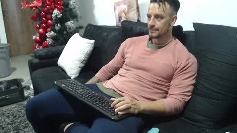 Snapshot of mathew_tatu chatting on December 15, 2024, 11:31 pm ..................................................................................................onlyfans i am mathew online show from December 15, 2024, 11:31 pm