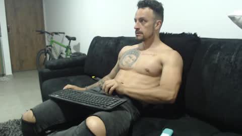 Snapshot of mathew_tatu chatting on January 24, 2025, 12:09 am ..................................................................................................onlyfans i am mathew online show from January 24, 2025, 12:09 am