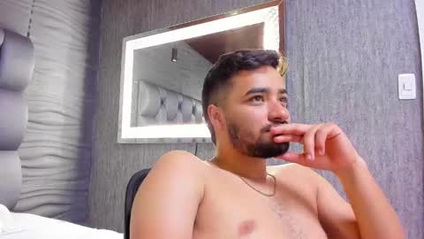 Snapshot of mathews_colton1 chatting on December 5, 2024, 2:33 pm Mathews online show from December 5, 2024, 2:33 pm