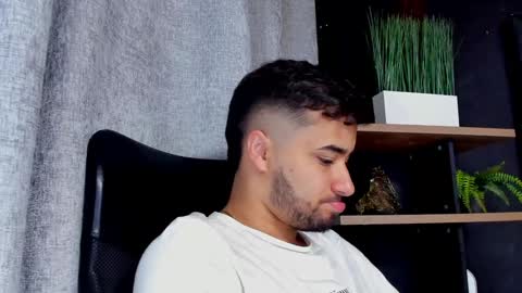 Snapshot of mathews_colton1 chatting on December 9, 2024, 11:36 am Mathews online show from December 9, 2024, 11:36 am