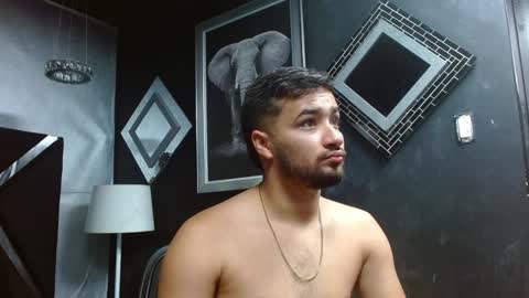 Snapshot of mathews_colton1 chatting on December 24, 2024, 11:38 am Mathews online show from December 24, 2024, 11:38 am