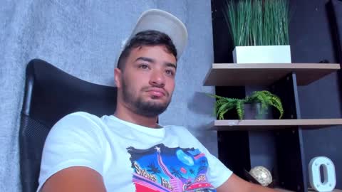 Snapshot of mathews_colton1 chatting on December 27, 2024, 11:28 am Mathews online show from December 27, 2024, 11:28 am