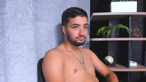 Snapshot of mathews_colton1 chatting on January 8, 2025, 11:43 am Mathews online show from January 8, 2025, 11:43 am