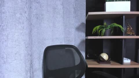 Snapshot of mathews_colton1 chatting on January 8, 2025, 2:46 pm Mathews online show from January 8, 2025, 2:46 pm