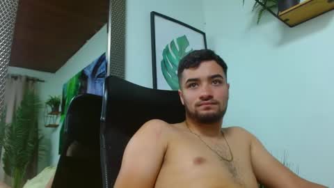 Snapshot of mathews_colton1 chatting on March 7, 2025, 2:34 pm Mathews online show from March 7, 2025, 2:34 pm