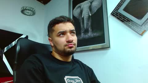 Snapshot of mathews_colton1 chatting on November 4, 2025, 11:42 am Mathews online show from November 4, 2025, 11:42 am