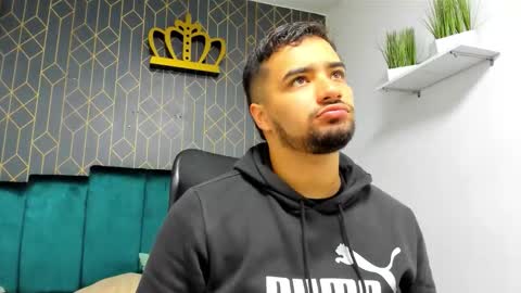 Snapshot of mathews_colton1 chatting on November 28, 2025, 11:57 am Mathews online show from November 28, 2025, 11:57 am