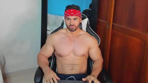 mathews_smith online show from November 4, 2025, 11:31 am