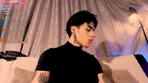 Snapshot of mathewth chatting on October 31, 2025, 2:01 am Mathew online show from October 31, 2025, 2:01 am