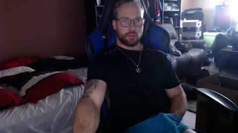 Snapshot of mathieu6606 chatting on January 15, 2025, 4:54 pm Math online show from January 15, 2025, 4:54 pm