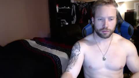 Snapshot of mathieu6606 chatting on February 10, 2025, 10:31 am Math online show from February 10, 2025, 10:31 am