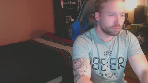 Snapshot of mathieu6606 chatting on February 21, 2025, 10:17 am Math online show from February 21, 2025, 10:17 am