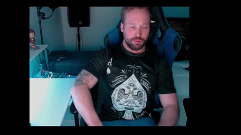 Snapshot of mathieu6606 chatting on January 9, 2026, 10:51 am Math online show from January 9, 2026, 10:51 am