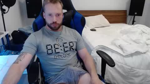 Snapshot of mathieu6606 chatting on February 22, 2026, 5:51 am Math online show from February 22, 2026, 5:51 am