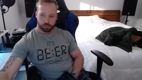 Snapshot of mathieu6606 chatting on February 22, 2026, 9:02 pm Math online show from February 22, 2026, 9:02 pm