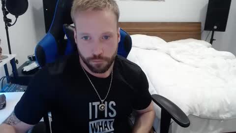 Snapshot of mathieu6606 chatting on February 28, 2026, 10:44 pm Math online show from February 28, 2026, 10:44 pm