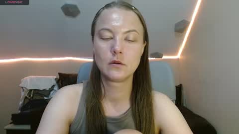 Snapshot of mati1da chatting on July 12, 2026, 6:43 pm Matild online show from July 12, 2026, 6:43 pm