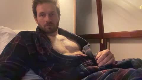 Snapshot of mati_m8 chatting on October 14, 2025, 11:05 pm mati_m8 online show from October 14, 2025, 11:05 pm