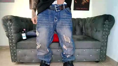  MATIAS COSTA  online show from January 5, 2026, 6:44 pm