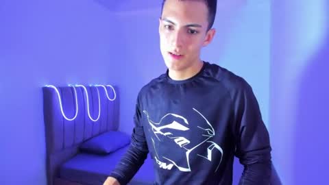 Matias online show from June 16, 2026, 3:47 pm