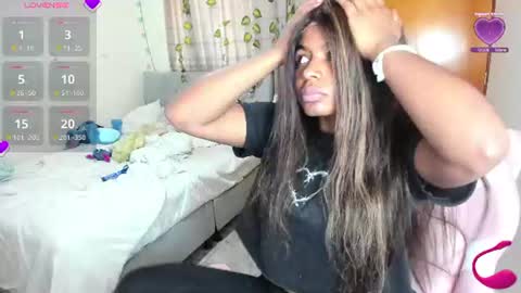 Snapshot of matilde27 chatting on July 3, 2026, 9:54 pm Daniela online show from July 3, 2026, 9:54 pm