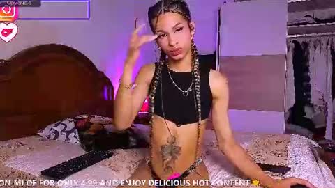 Snapshot of matiu_stonne chatting on July 12, 2026, 7:49 pm Abby Bella online show from July 12, 2026, 7:49 pm