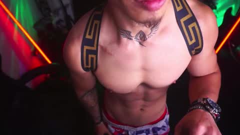 Snapshot of matiusdf chatting on December 15, 2025, 2:54 pm matius online show from December 15, 2025, 2:54 pm