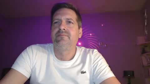 matrike1 online show from March 6, 2026, 9:33 pm