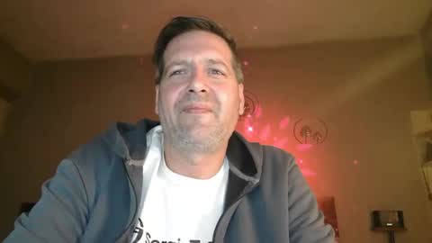 matrike1 online show from March 25, 2026, 5:19 pm