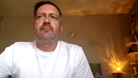Snapshot of matrike1 chatting on July 19, 2026, 9:57 am matrike1 online show from July 19, 2026, 9:57 am
