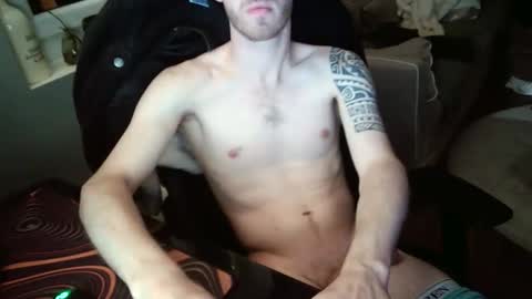 Snapshot of matt1q237916 chatting on May 14, 2026, 1:01 am matt1q237916 online show from May 14, 2026, 1:01 am