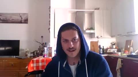 Snapshot of matteushh87 chatting on February 4, 2025, 9:38 am matteushh87 online show from February 4, 2025, 9:38 am