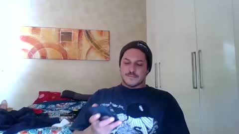 Snapshot of matteushh87 chatting on November 17, 2025, 10:10 am matteushh87 online show from November 17, 2025, 10:10 am