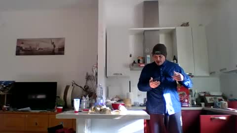 Snapshot of matteushh87 chatting on December 5, 2025, 10:57 am matteushh87 online show from December 5, 2025, 10:57 am