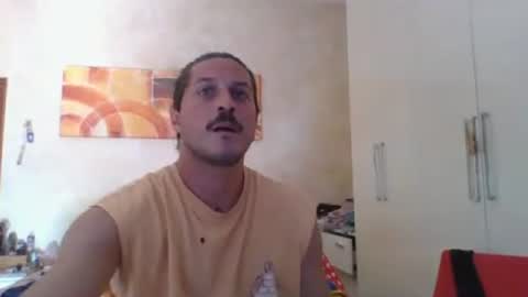 Snapshot of matteushh87 chatting on July 8, 2026, 8:19 am matteushh87 online show from July 8, 2026, 8:19 am