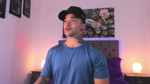 Snapshot of matthew_colee chatting on May 7, 2026, 1:44 am Matthew INDEPENDENT MODEL online show from May 7, 2026, 1:44 am