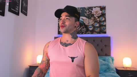 Matthew INDEPENDENT MODEL online show from June 25, 2026, 2:11 am