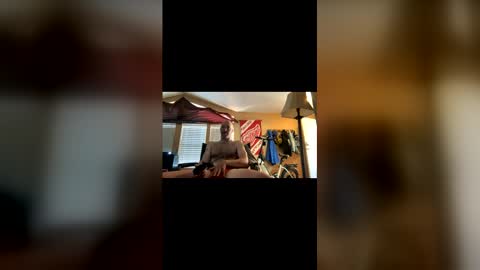 Snapshot of matthewhusby chatting on May 31, 2026, 10:33 pm MH online show from May 31, 2026, 10:33 pm
