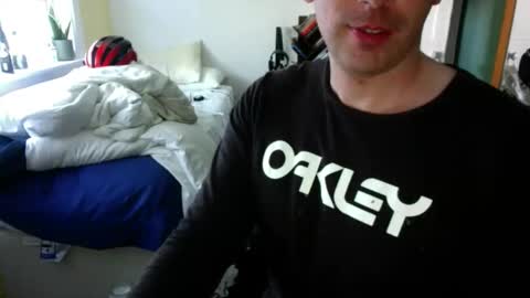 matty1212121212 online show from April 30, 2026, 5:52 pm