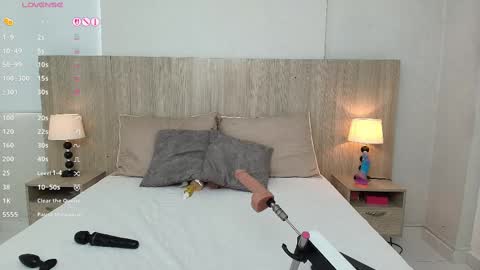 katerin online show from September 26, 2025, 11:36 am