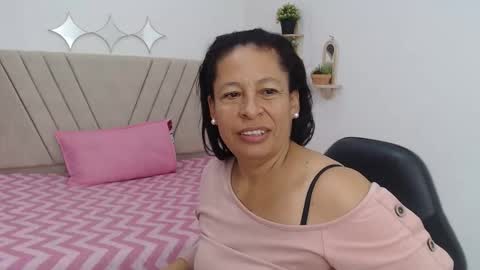 Martina online show from April 10, 2026, 8:57 pm