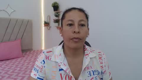 Martina online show from April 23, 2026, 8:22 pm