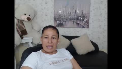Snapshot of mature_martina_ chatting on May 12, 2026, 10:29 pm Martina online show from May 12, 2026, 10:29 pm