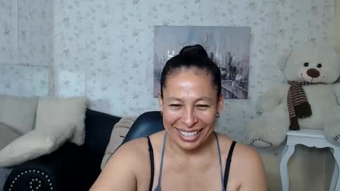 Snapshot of mature_martina_ chatting on June 4, 2026, 11:00 pm Martina online show from June 4, 2026, 11:00 pm
