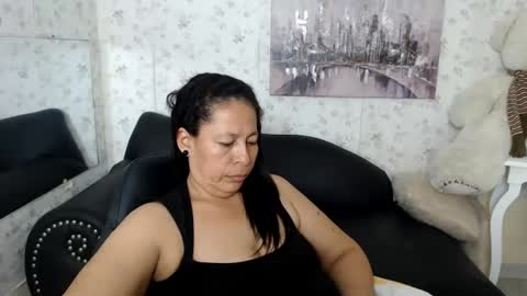 Snapshot of mature_martina_ chatting on June 16, 2026, 8:39 am Martina online show from June 16, 2026, 8:39 am