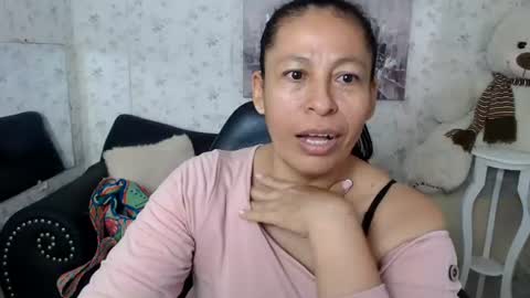 Snapshot of mature_martina_ chatting on June 18, 2026, 10:03 pm Martina online show from June 18, 2026, 10:03 pm