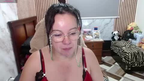 Sonia online show from April 15, 2026, 7:58 pm